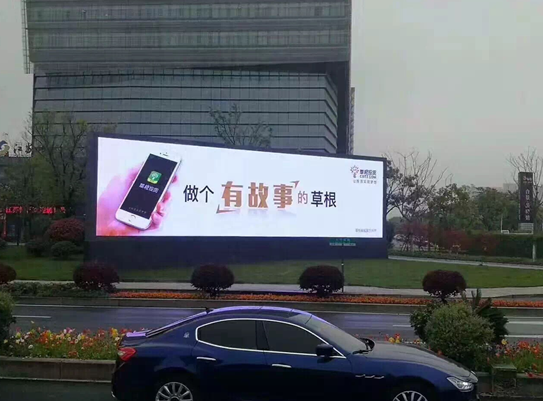 草根当家“百城千镇、
